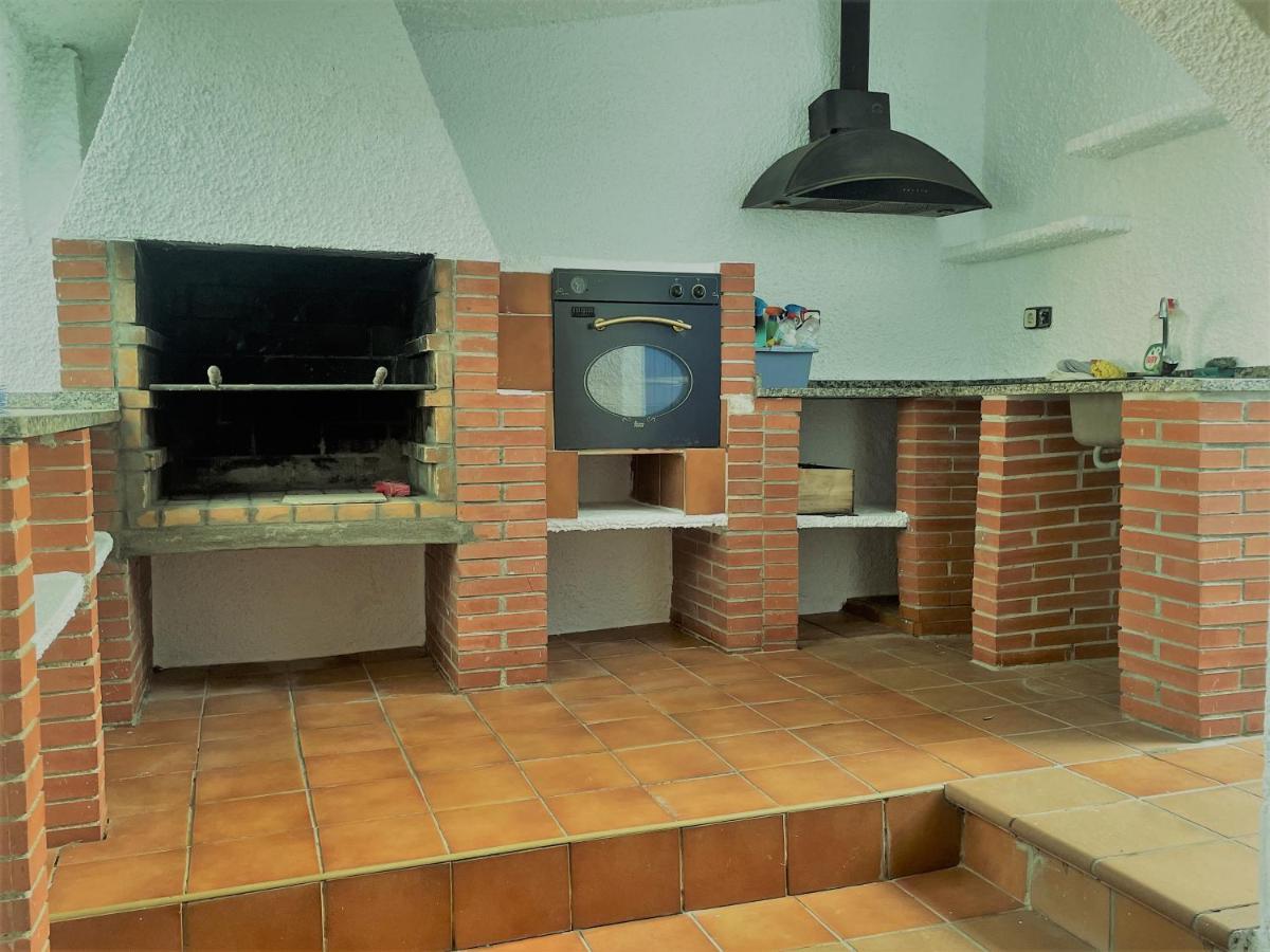 Casa Independiente Con Piscina A 2 Km. De La Playa Villa Segur de Calafell Esterno foto